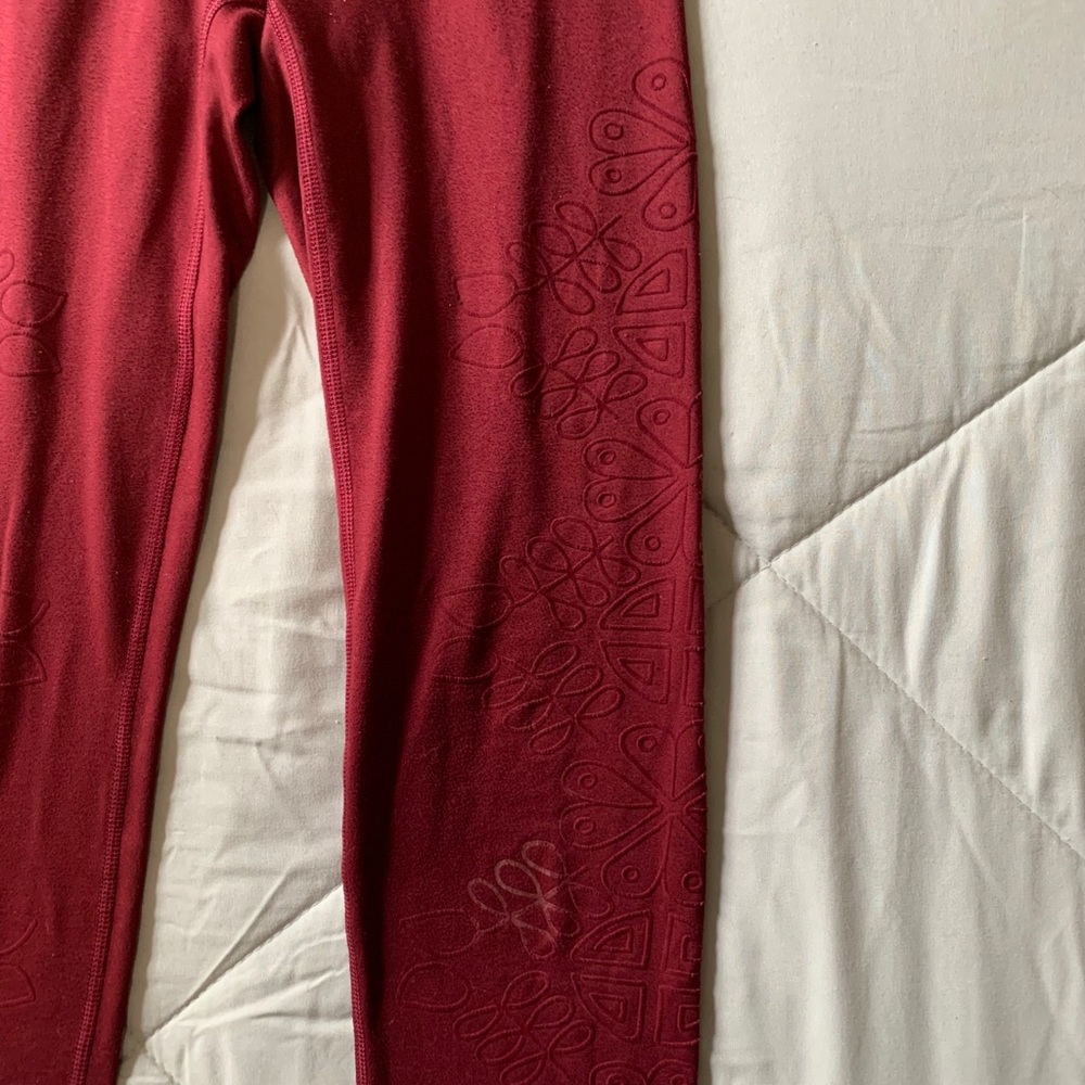 Aerie High Waisted Leggings - Picture 3 of 3